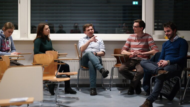 Unsere Alumni im Dialog mit Studierenden